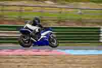 enduro-digital-images;event-digital-images;eventdigitalimages;mallory-park;mallory-park-photographs;mallory-park-trackday;mallory-park-trackday-photographs;no-limits-trackdays;peter-wileman-photography;racing-digital-images;trackday-digital-images;trackday-photos